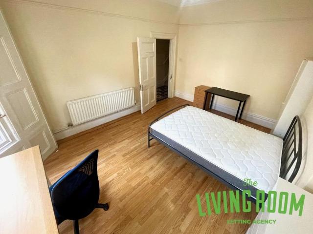 Tydfil Place, Roath, Cardiff 5 bed house to rent £2,700 pcm £623 pw