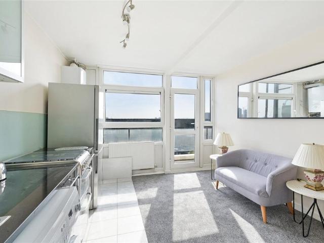 Tyers Street, Vauxhall, SE11 2 bed apartment to rent £2,999 pcm £692 pw