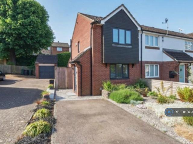 Tylersfield, Abbots Langley, WD5 2 bed end of terrace house to rent £2,250 pcm £519 pw