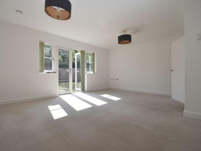 Tylney Place, Chineham