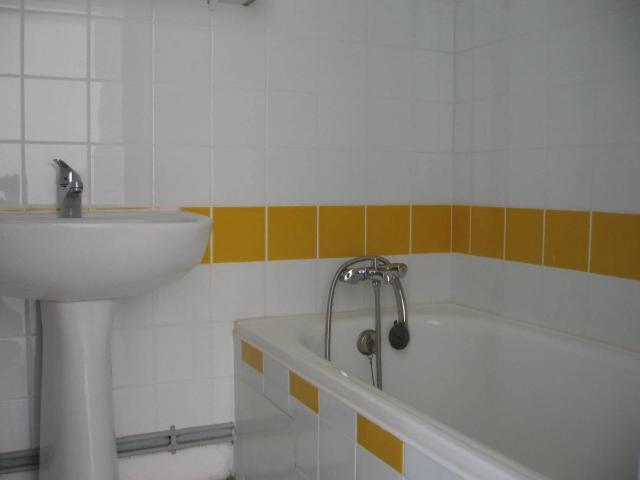 TYPE 1 2EME ETAGE D UNE RESIDENCE SECURISEE