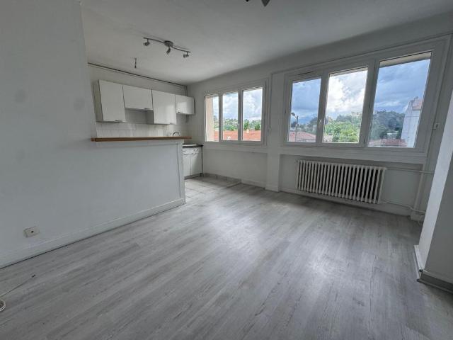 TYPE 2 DE 1 CHAMBRES