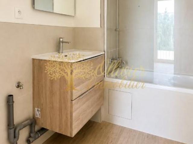 TYPE 2 pièces 40,8 m² 380 000 € Quartier Polangis, Joinville le Pont
