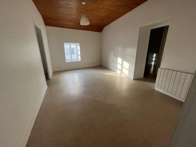 TYPE 3 DE 2 CHAMBRES