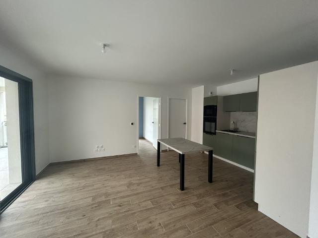 TYPE 3 DE 2 CHAMBRES