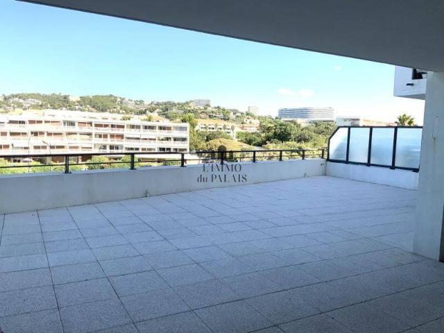 TYPE 3 MEUBLE PRADO RIVAGE 13008