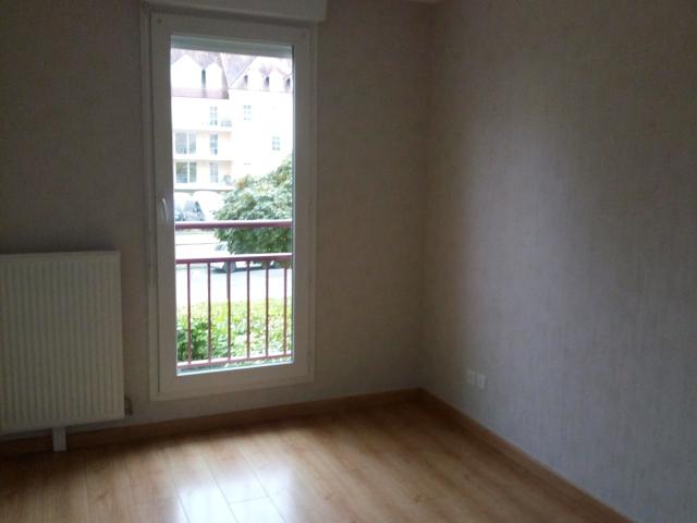 TYPE 3 Rue Marguerite Thibert avec garage en sous sol 779€/MOIS CC