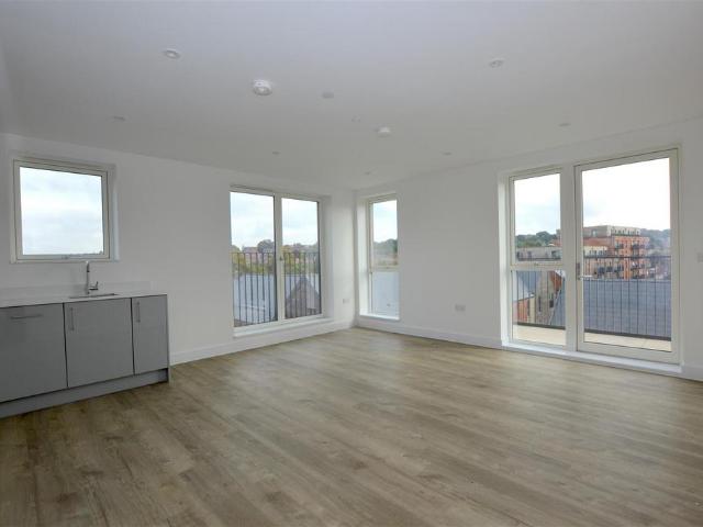 Typesetters Way, Norwich 1 bed apartment to rent £1,295 pcm £299 pw