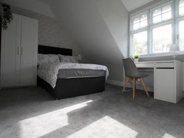 Tyrwhitt Road, London, SE4 1 bed house to rent £1,050 pcm £242 pw