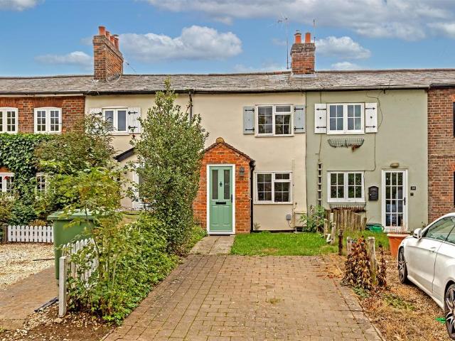 Tyttenhanger Green, Tyttenhanger, St. 2 bed terraced house to rent £1,500 pcm £346 pw