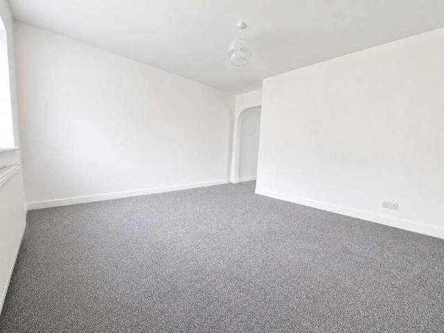 Tythe Road, Luton, LU4