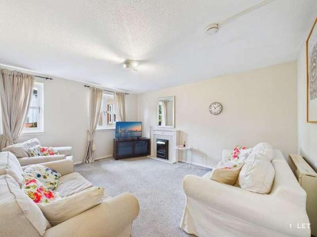 Tytler Gardens, Abbeyhill, Edinburgh, EH8