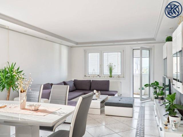 U1 Anbindung & Weitblick: Großzügige 3 Zimmer Wohnung mit Loggia nahe Donauzentrum