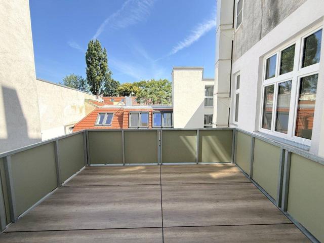 U4 HIETZING GENERALSANIERTE ALTBAUWOHNUNG MIT TERRASSE UNBEFRISTETE VERMIETUNG