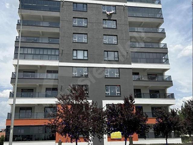 Uşak,Fatih,Masal Diyarı PARK RİVA Evleri satılık daire3+1 190m2