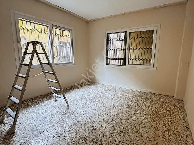 Uçandan Kiralık Anıt Civ Aylık Ödemeli 2+1