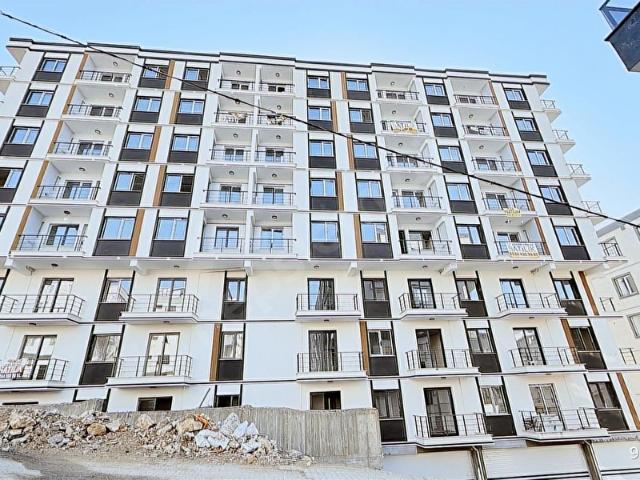 UÇAR KIRTASİYE YANINDA SATILIK 1+1 DAİRE İSBAY EMLAK'TA