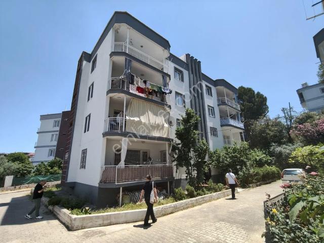 Üç Artı Bir Davutlarda Satılık Daire