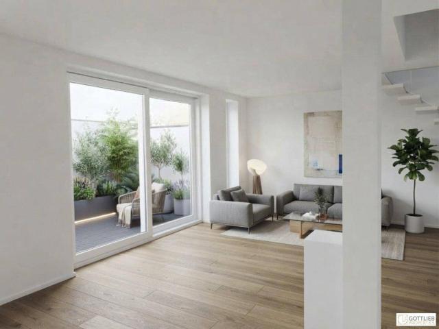 U Bahn Nähe U3 und U6! Hochwertige 3 Zimmer Dachgeschoss Wohnung mit Südterrasse in generalsaniertem Gründerzeithaus