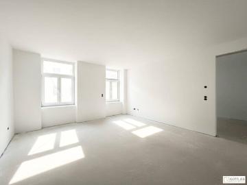 U Bahn Nähe U3 und U6! Liebevoll sanierte 3 Zimmer Altbau Wohnung mit Südbalkon in generalsaniertem Gründerzeithaus