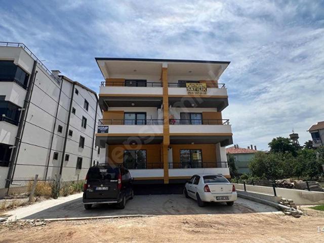 ÜÇER EMLAKTAN BABAESKİ HAMİDİYE MAH. SIFIR 1+1 SATILIK DAİRE