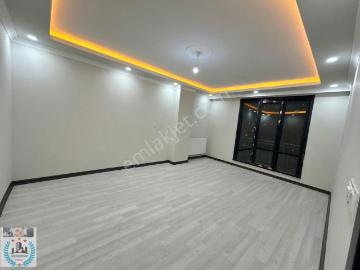 Üç Kardeşler İnş. Taşoluk Metroya Yürüme Mesafesinde Satılk 2kat