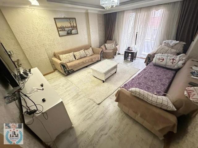 Üç Kardeşler'den 50.yıl Mh 3+1 Eminevime Uygun 120m² Ara Kat
