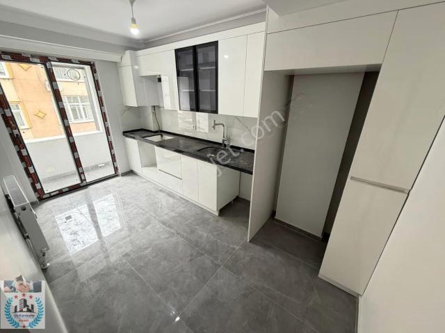 Üç Kardeşler'den Malkoçoğlu Mah Sıfır 2+1 105m² Orta Kat Daire