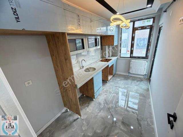 Üç Kardeşler'dn Merkez Mh Satlık 2+1 Site İçerisinde Lüx Daire