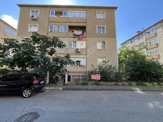 Uğur Mumcu Yıldız Sitesi'nde Yatırımlık 3+1 Net 110 M²
