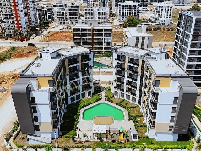 Uğur Kurtulmuş'tan 40 Lık Yol Yakını Kiralık 1+1 Arakat Daire