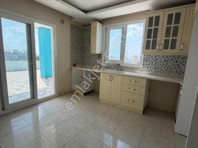 Uğur Kaya Gayrimenkul'den 3+1 Gültepe Mahallesi'nde Kiralık Dair