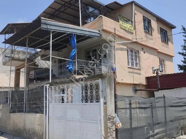 Uğur Kaya Gayrimenkul'den Yüreğir Levent M H Satılık Mustakil Ev