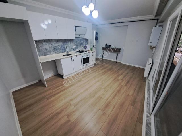 ꧁uğur&uzman꧂'dan Altıntepe'de Yeni Bina'da Kiralık 1+1 Y.giriş
