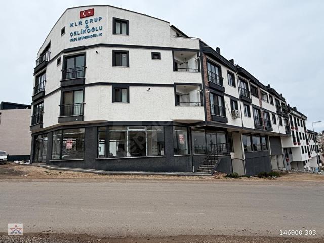 ÜÇ YILDIZ GAYRİMENKULDEN YENİ MAHALLEDE KİRALIK 1+1 DAİRE