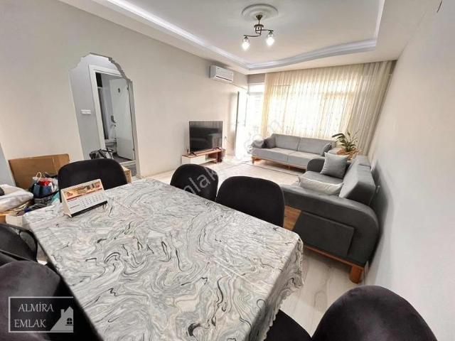 Üçyol Metro Yakını 2+1 90m2 Temiz Bakımlı Full Eşyalı Daire