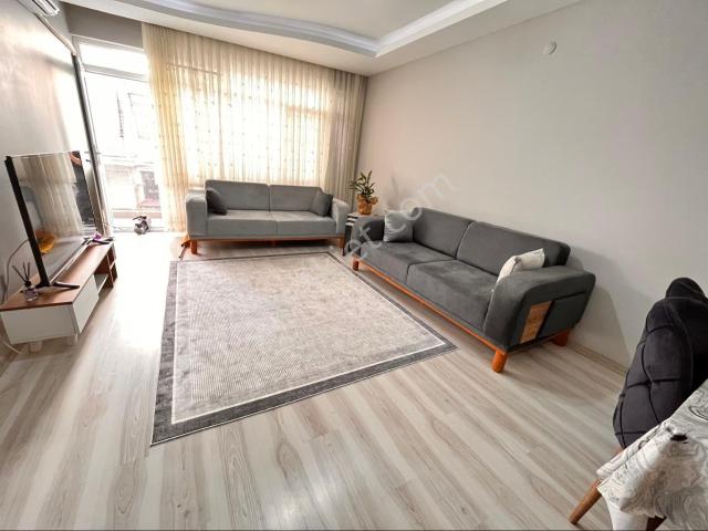 Üçyol Meydan Metro Yakını 2+1 90m2 Full Eşyalı Temiz Bakımlı Daire