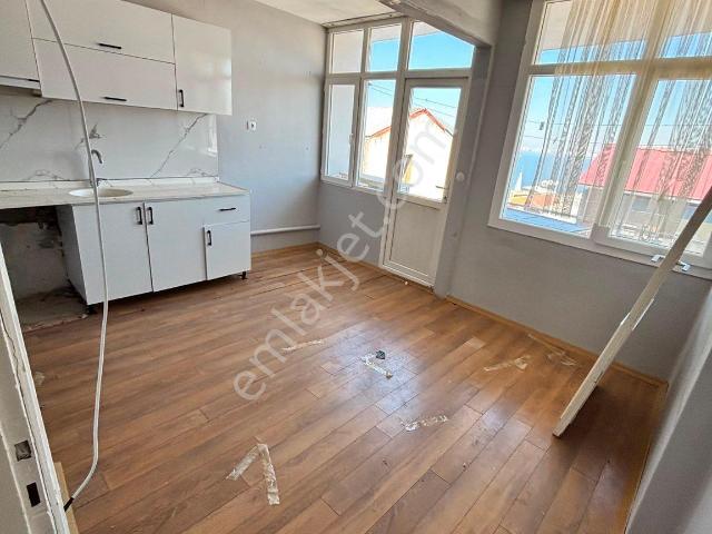 Üçyol Meydan Metro Yakını 3+1 115m2 Full Deniz Manzaralı Çift Cephe Ferah Daire