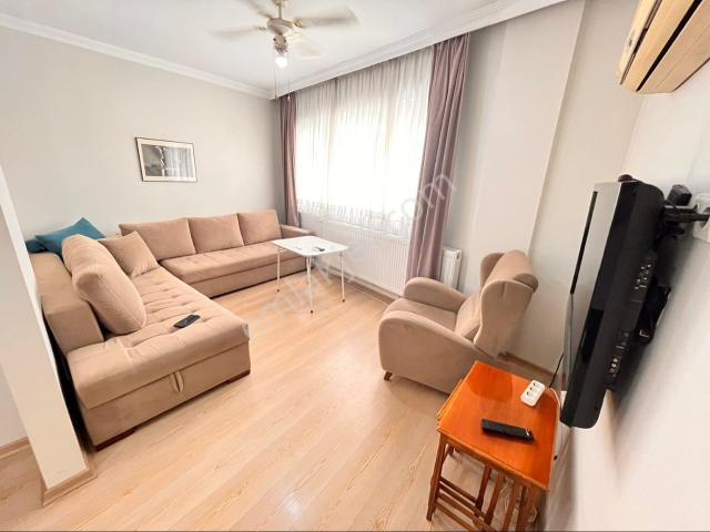 Üçyol Meydan Metro Yakınında Full Eşyalı 2+1 Temiz Bakımlı Daire