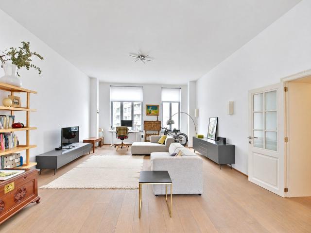 Uccle – Av Brugmann: charming apartment with terrace