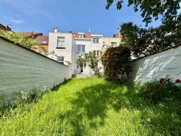 Uccle centre Magnifique maison 5ch +/ 200m² + bureau + jardin ! Neuf ! Uccle