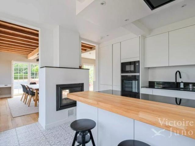 Uccle Charming furnished house Garden
