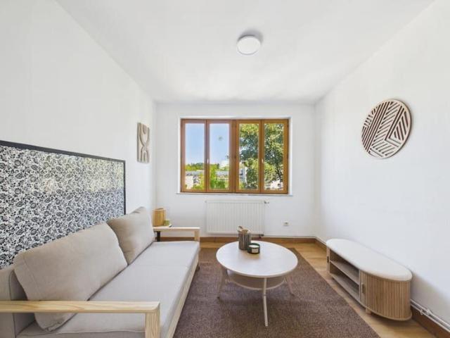Uccle – Spacious Furnished Studio