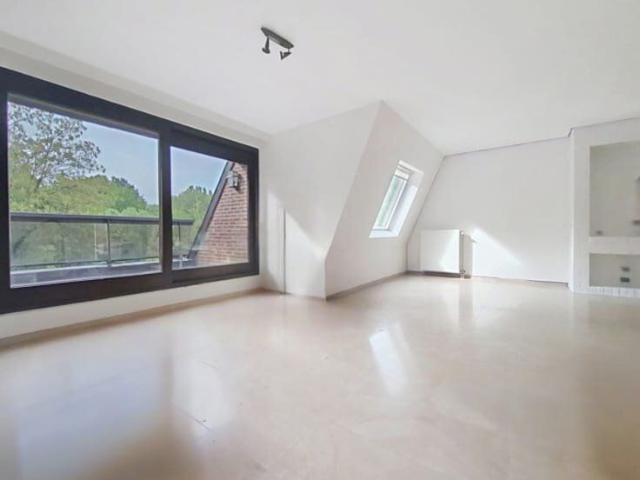 UCCLE Superbe appartement lumineux, 3 ch et 2 terrasses
