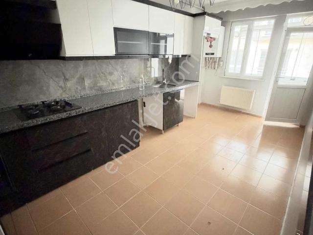 Ua erenköy Mah. Yıldırım Caddesi Yakını 2+1 95 M² Kiralık Daire