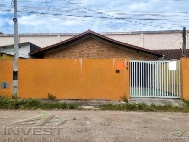 Ubatuba, Mato Dentro Casa com 02 quartos sendo 01 suite e edicula