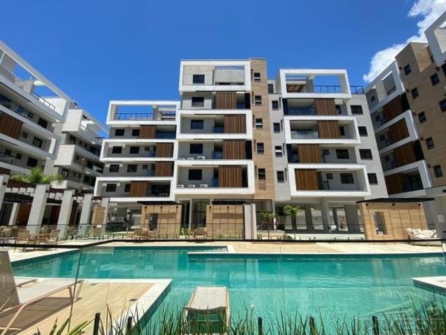 Ubatuba Enseada. Apartamentos alto padrão pé na areia na praia da Enseada