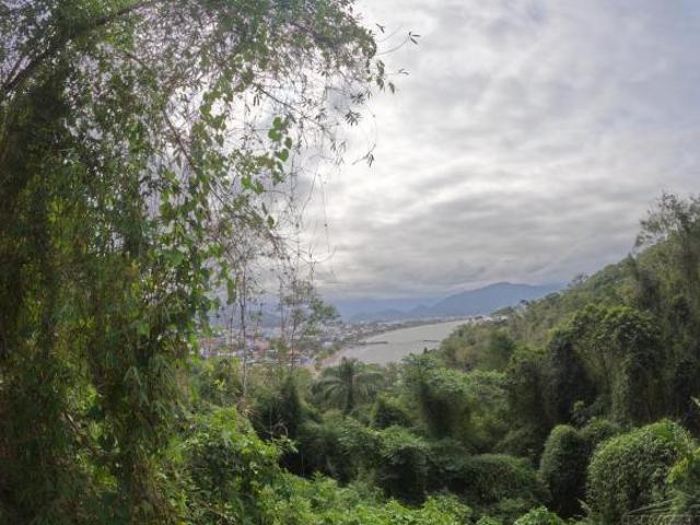 Ubatuba Jd. Alice Lindo Terreno amplo com 840m2 com vista para o mar, documentação ok