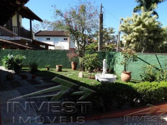 Ubatuba, Parque Vivamar Belíssima casa com terreno de 686m2 e area de lazer