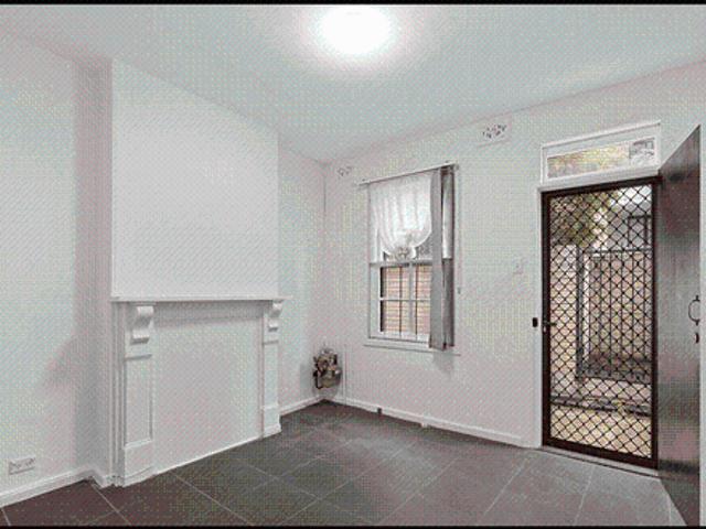 Uber Cool Laneway Terrace | Village Lifestyle | Open Plan Living | Private Studio Entrance
